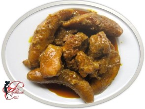 Bamileke_kondre_de_chevre_perfettamente_chic