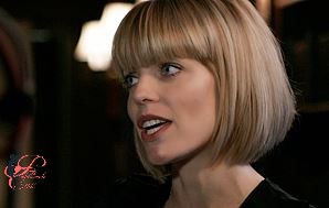 Amy_Kuschel_perfettamente_chic