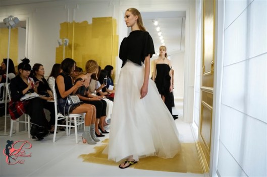 dior_Maria_Grazia_Chiuri_sfilata_perfettamente_chic.jpg