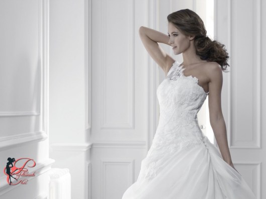 OSSIDIANA_abito_sposa_a_line_perfettamente_chic