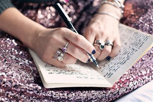 scrivere_un_libro_perfettamente_chic.jpg