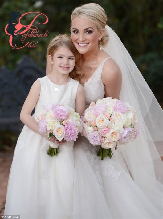 Jamie_Lynn_Spears_matrimonio_perfettamente_chic_6.jpg