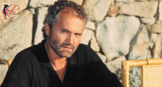 versace_gianni_perfettamente_chic.png