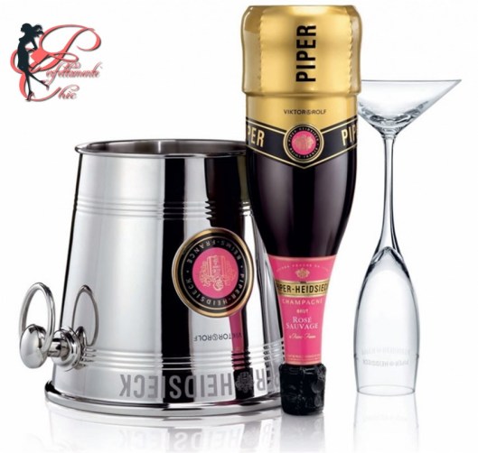 Viktor&Rolf_Piper_Heidsieck_perfettamente_chic.jpg
