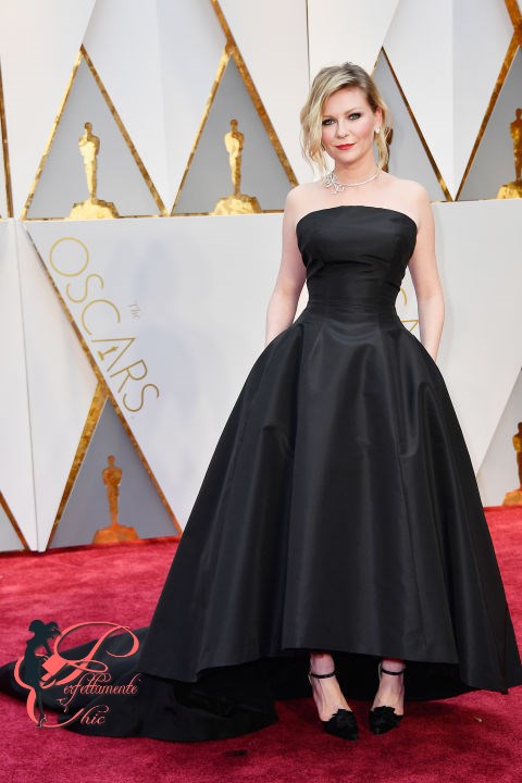 Kirsten Dunst_oscar_2017_perfettamente_chic.jpg