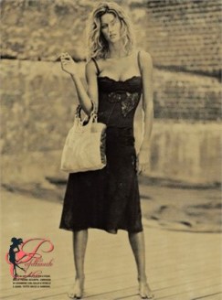 Dolce&Gabbana_Perfettamente_Chic_Photo_by_Paolo_Roversi_2002_vestito siciliano