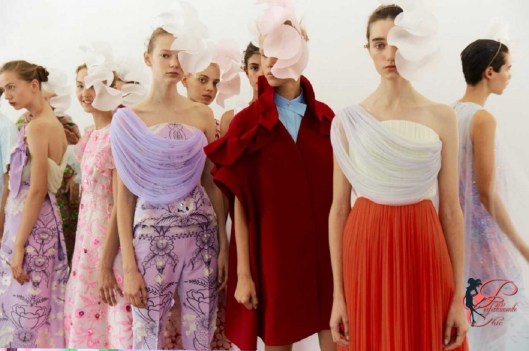 Delpozo_perfettamente_chic_collezione_2019.jpg