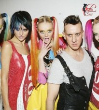Jeremy_Scott_perfettamente_chic_1997.jpg