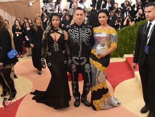 Jeremy_Scott_perfettamente_chic_Met Gala 2016.jpg