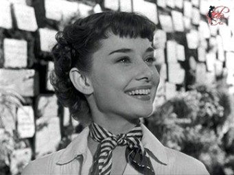 Laura_Ashley_perfettamente_chic_Audrey_Hepburn.jpg