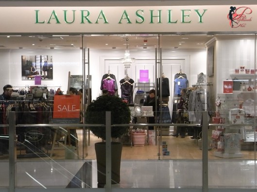 Laura_Ashley_perfettamente_chic_brand_.jpg