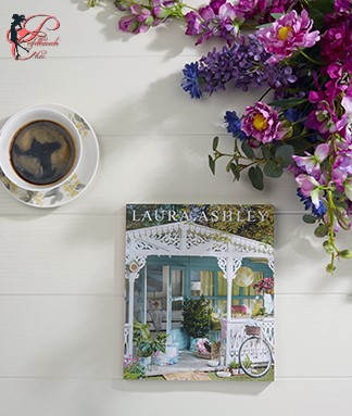 Laura_Ashley_perfettamente_chic_brand_2019.jpg
