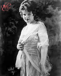 Gretchen_Hartman_perfettamente_chic