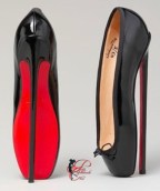 Louboutin_perfettamente_chic_modello_fetish_ballet_heels