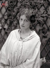 Mariano_Fortuny_perfettamente_chic_Henriette_1902