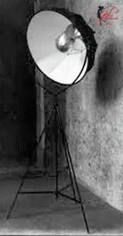 Mariano_Fortuny_perfettamente_chic_Lampada_Fortuny
