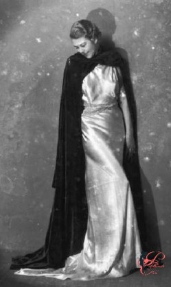 foto del 1934 di Emilio Sommariva un modello della sartoria Ventura di Milano, rilevata alla fine degli Anni ’40