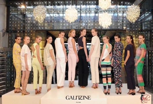 Irene_Galitzine_perfettamente_chic_pijiama_Zambon_b