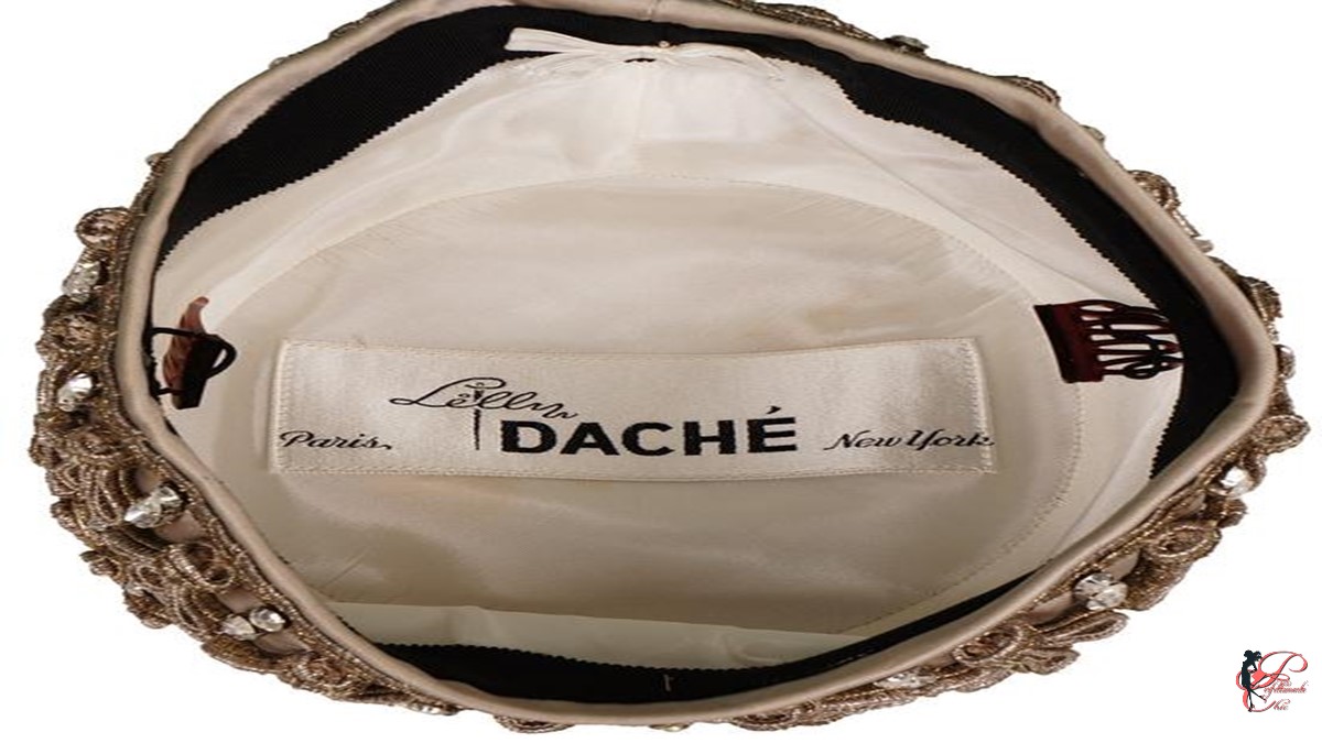 Lilly_Daché_perfettamente_chic_hats_copertina_1